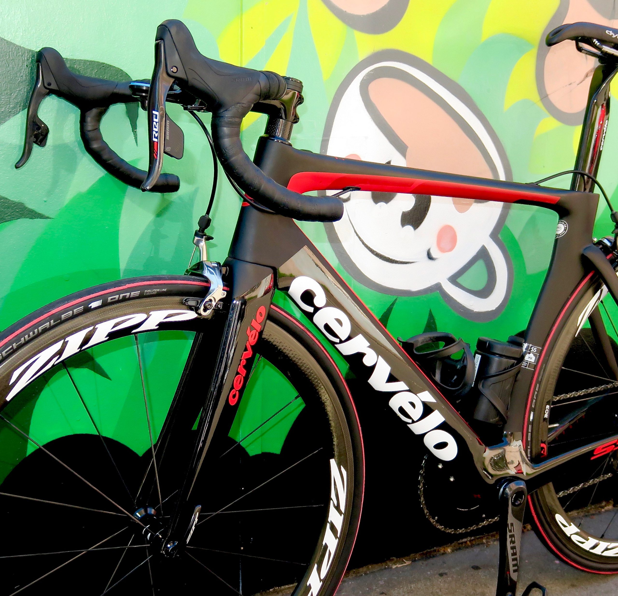 Rider s Review We Put The Cervelo S5 With SRAM eTap Zipp 303 s